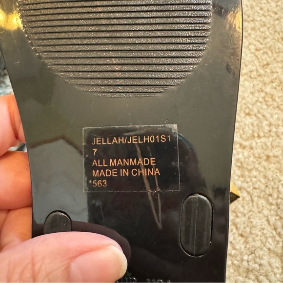 STEVE MADDEN Jellah gold studded black strappy slide jelly sandals - Picture 4 of 4